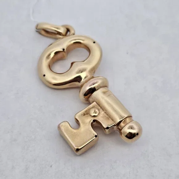 18K Yellow Gold Hollow Large Key Pendant 2.75x1.5 Inches 8-10mm Thick